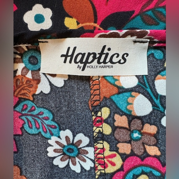 Haptics Holly Harper Boho Blouse Floral Fall Colors NWOT - Picture 5 of 6